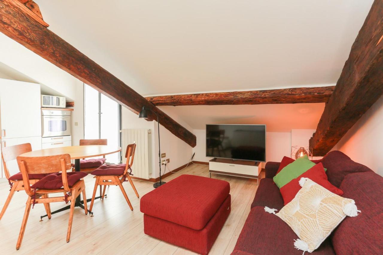Appartement The Best Rent - Cozy Attic With View Milan